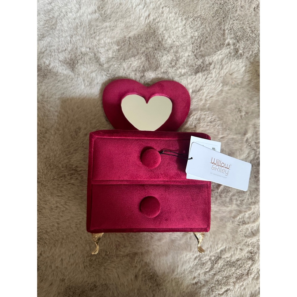 Willow & Riley Pink Velvet Heart Mirror Jewelry Box Mini Dresser Gold Legs NWT